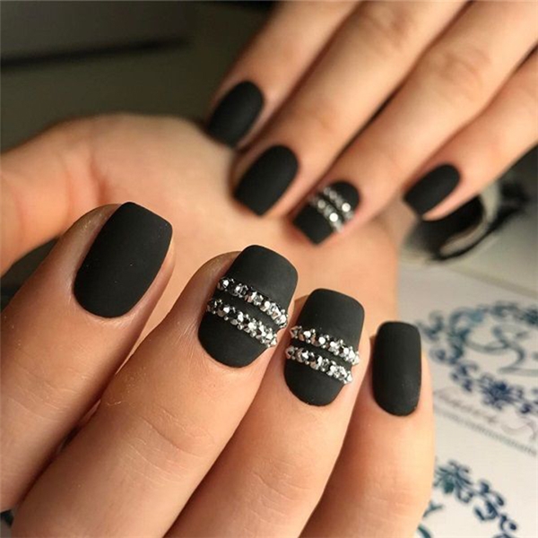 Bộ nail cá tính cuốn hút