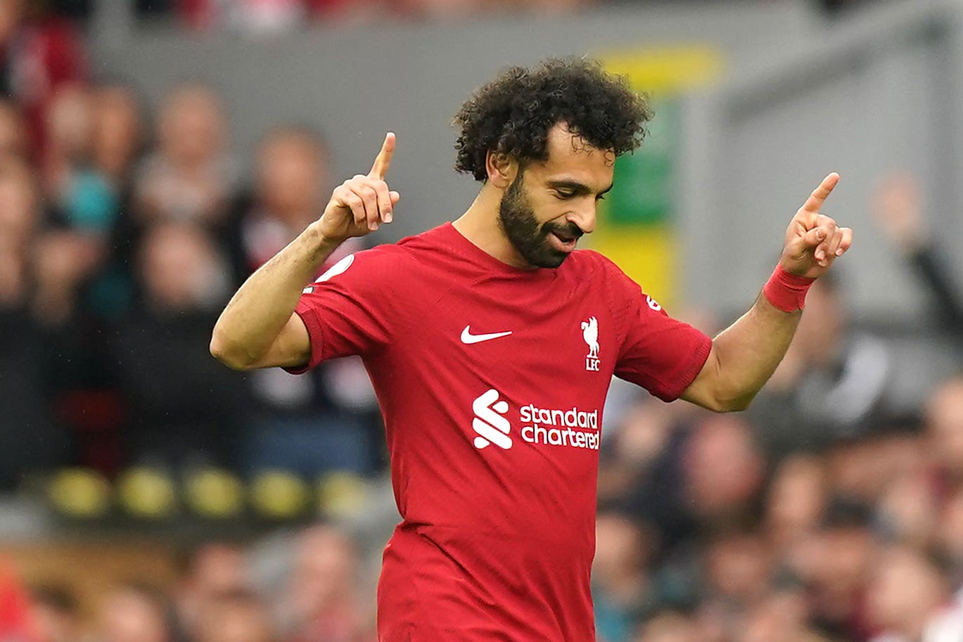 Mohamed Salah scores landmark goal as Liverpool beat Brentford after boos for anthem | The Independent