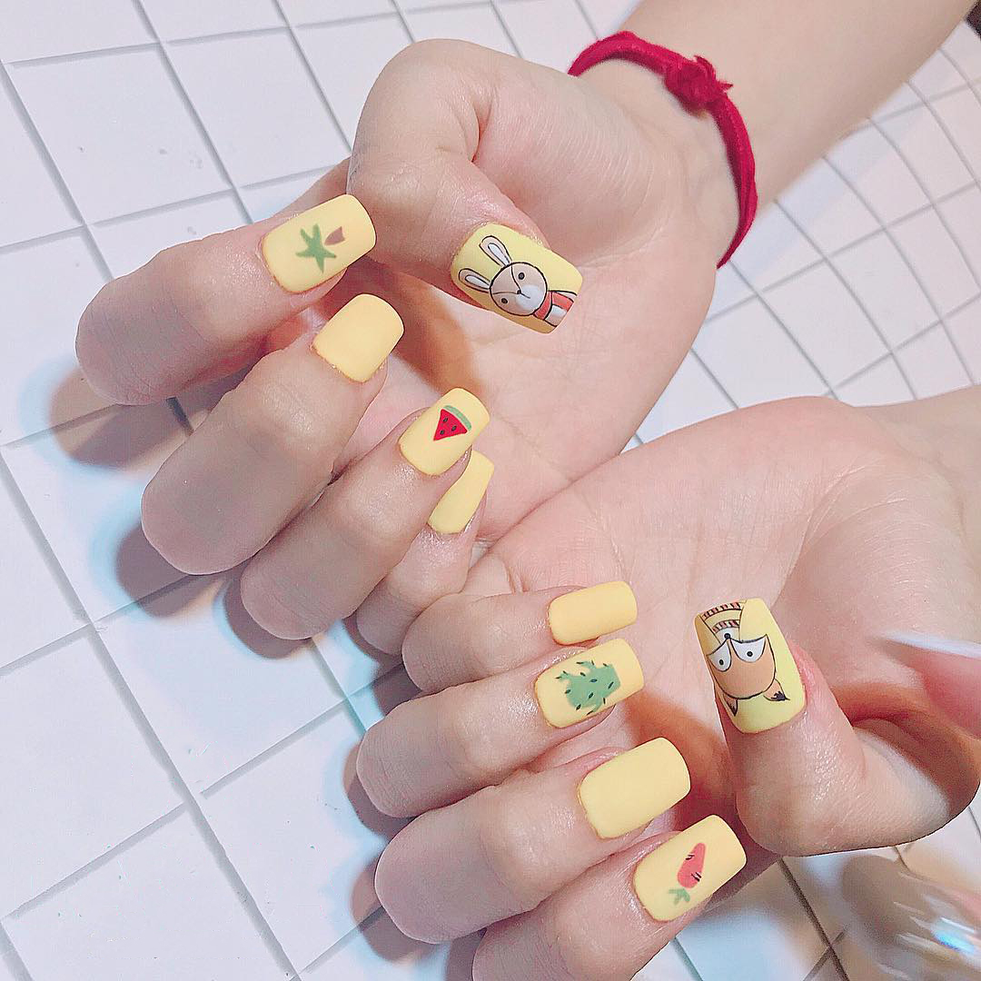 Mẫu nail dễ thương cho học sinh