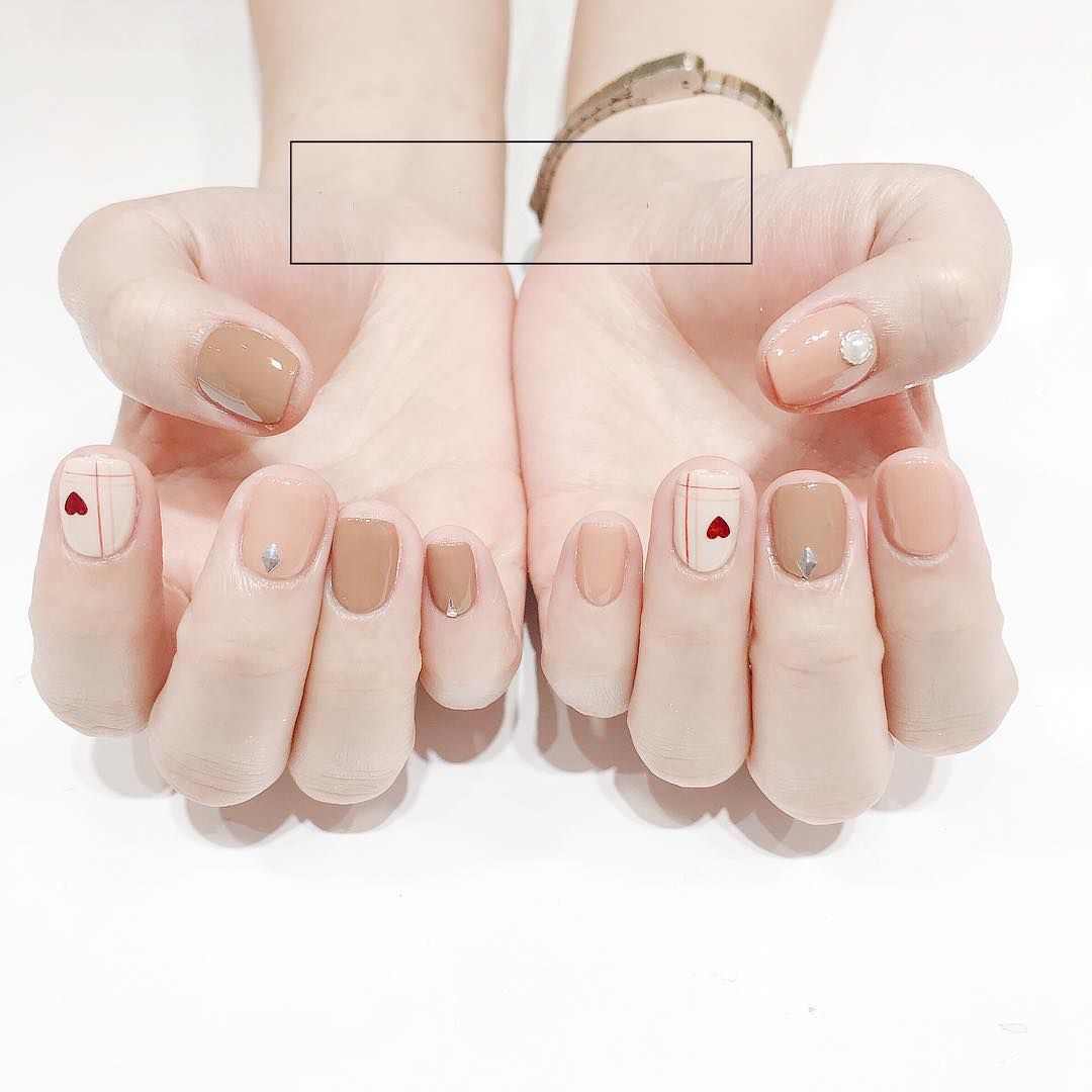 Mẫu nail đẹp, đơn giản cho học sinh