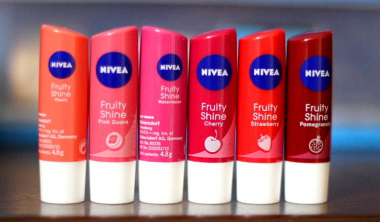 Review son dưỡng nivea có tốt không? review son dưỡng Nivea